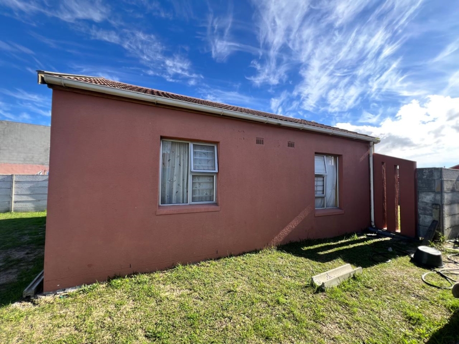 2 Bedroom Property for Sale in Colorado Park Western Cape